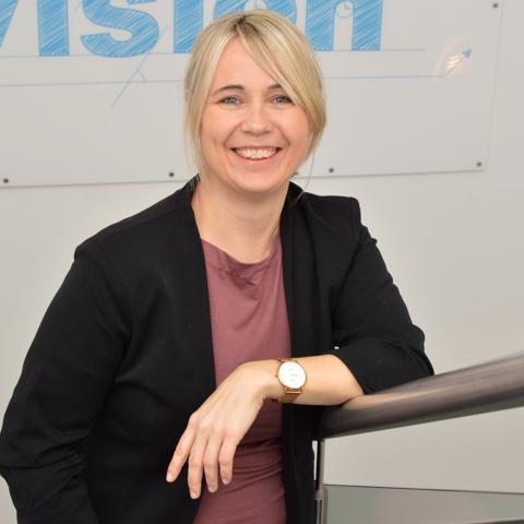 Frau Barbara Hensen